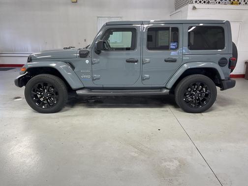 Anvil Clear Coat 2024 Jeep Wrangler 4xe Sahara