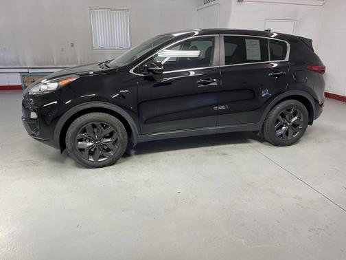 2022 Kia Sportage LX