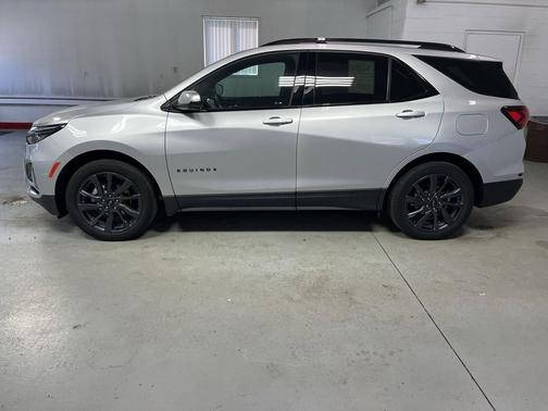 2022 Chevrolet Equinox AWD RS
