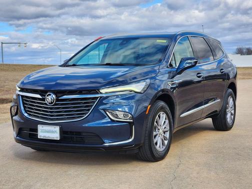 2024 Buick Enclave Essence FWD
