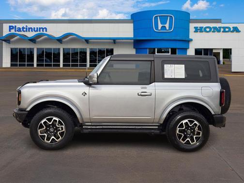 2022 Ford Bronco Outer Banks