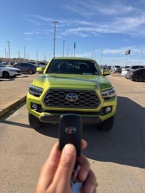 2023 Toyota Tacoma TRD Sport