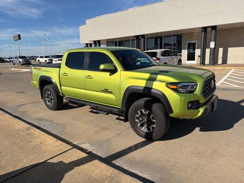 2023 Toyota Tacoma TRD Sport