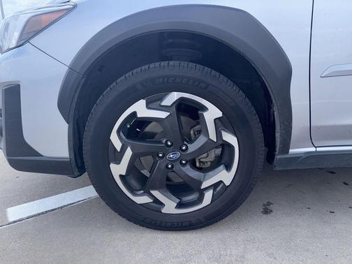 Ice Silver Metallic 2023 Subaru Crosstrek Limited