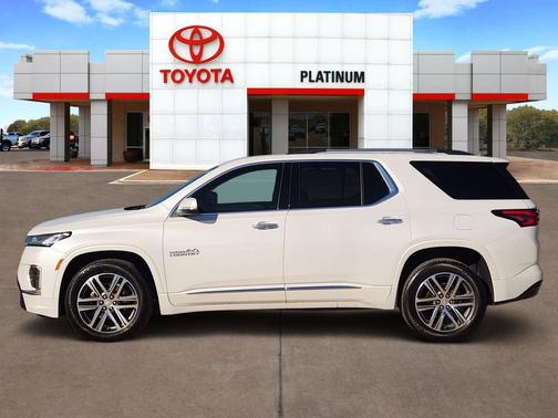 2023 Chevrolet Traverse High Country