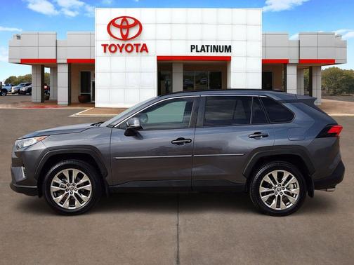 2021 Toyota RAV4 XLE Premium