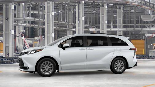 2026 Toyota Sienna L