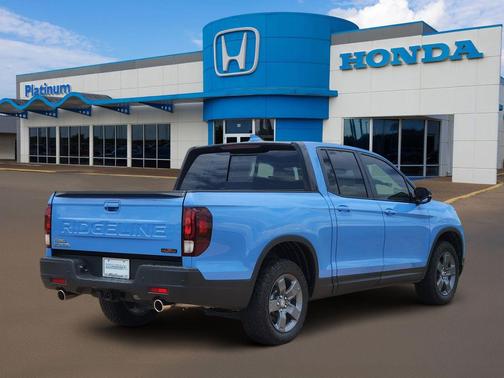 Diffused Sky Pearl 2024 Honda Ridgeline TrailSport