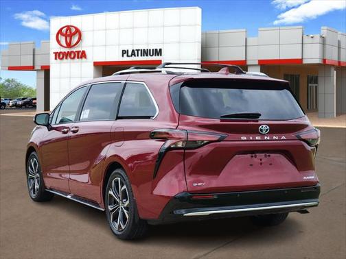 2025 Toyota Sienna Platinum 7 Passenger