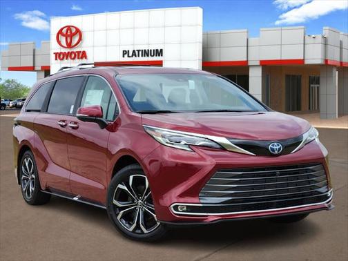 2025 Toyota Sienna Platinum 7 Passenger