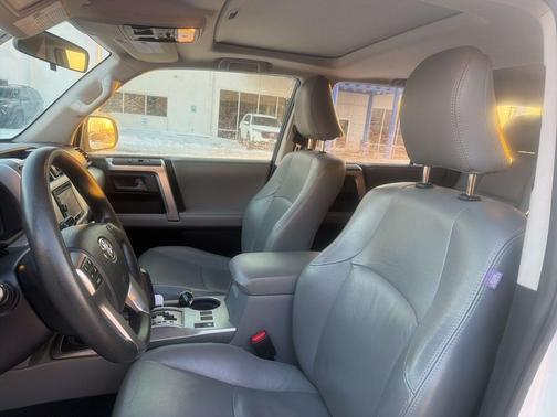 2012 Toyota 4Runner SR5