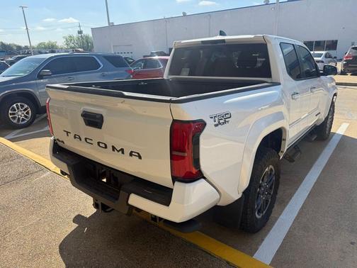 2025 Toyota Tacoma TRD Sport