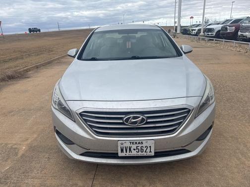 2017 Hyundai SONATA SE