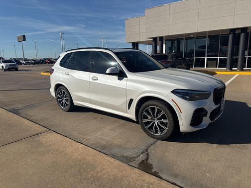 2023 BMW X5 sDrive40i
