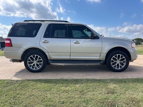 2017 Ford Expedition XLT