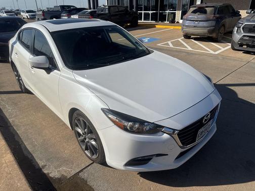 2018 Mazda Mazda3 Touring