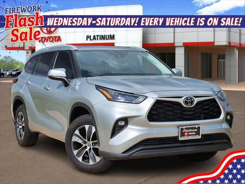 2024 Toyota Highlander XLE