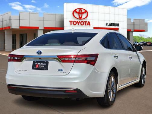 2016 Toyota Avalon Hybrid Limited