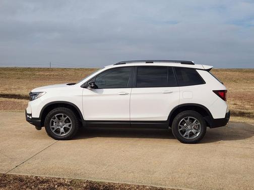 2025 Honda Passport AWD TrailSport
