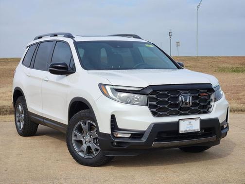 2025 Honda Passport AWD TrailSport