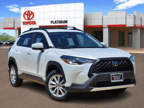 2022 Toyota Corolla Cross LE