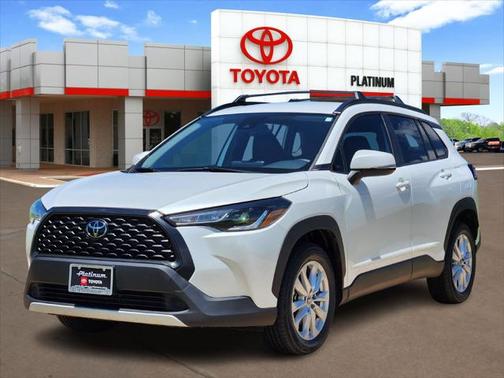 2022 Toyota Corolla Cross LE