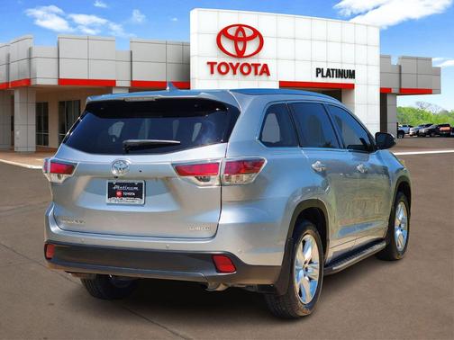 2016 Toyota Highlander Limited