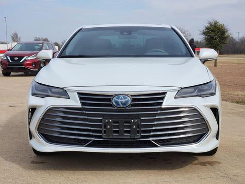 2021 Toyota Avalon Hybrid Limited