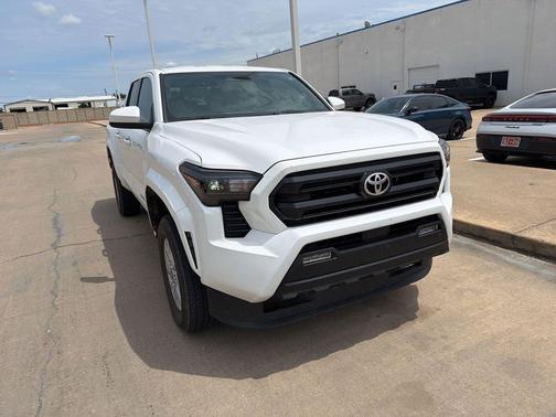 Ice 2025 Toyota Tacoma SR5