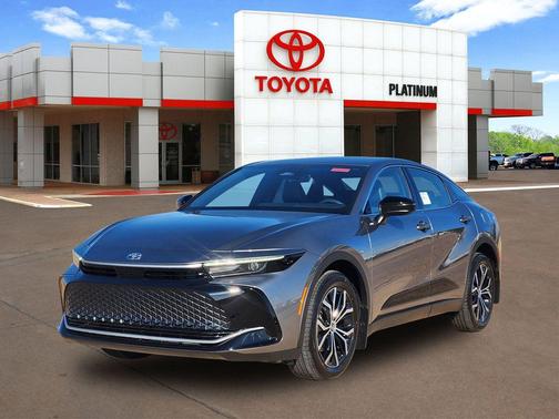 2026 Toyota Crown XLE