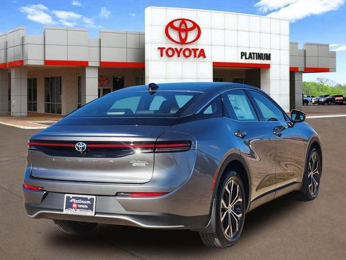 2026 Toyota Crown XLE