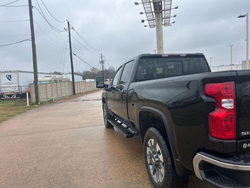 2024 Chevrolet Silverado 2500 LT