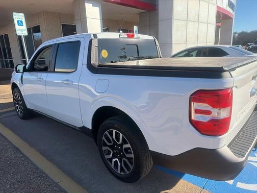 2023 Ford Maverick Lariat