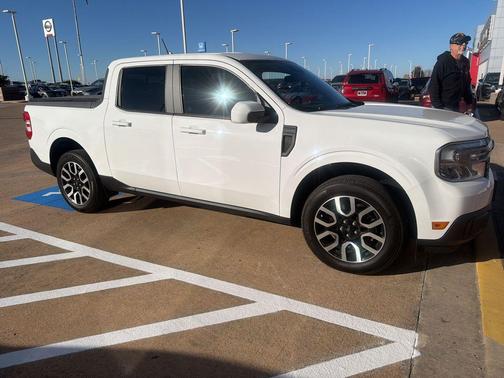 2023 Ford Maverick Lariat