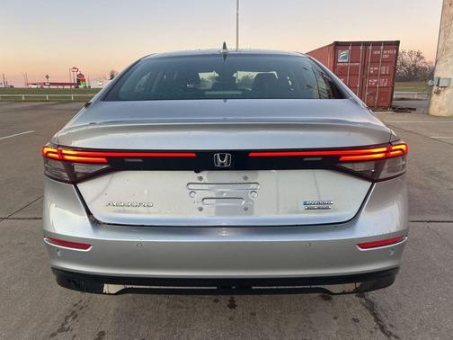 2023 Honda Accord Hybrid Touring