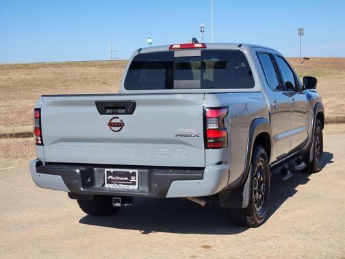 2023 Nissan Frontier PRO-X
