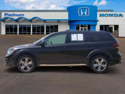 Pitch Black Clearcoat 2017 Dodge Journey Crossroad