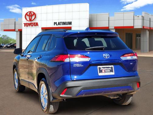 2022 Toyota Corolla Cross LE
