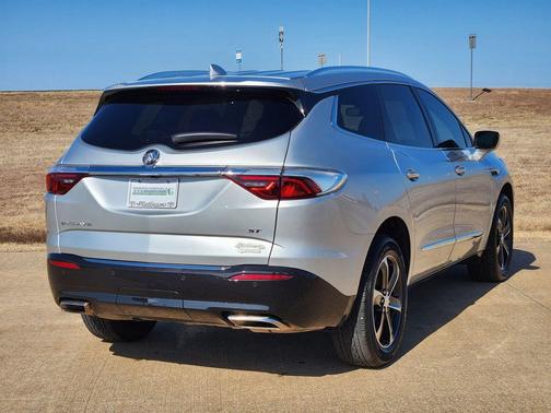 2022 Buick Enclave FWD Essence