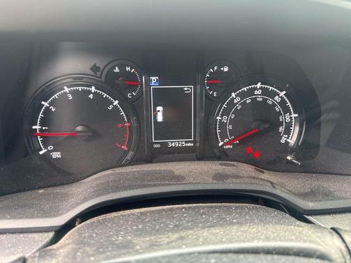 Classic Silver Metallic 2022 Toyota 4Runner SR5