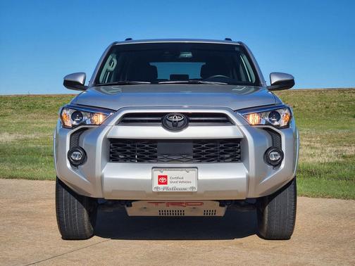 Classic Silver Metallic 2022 Toyota 4Runner SR5