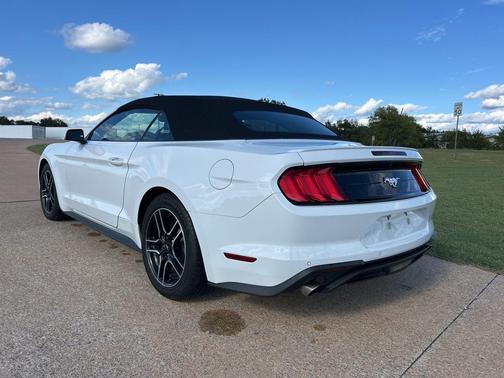 2023 Ford Mustang EcoBoost Premium