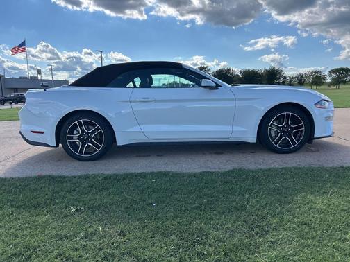 2023 Ford Mustang EcoBoost Premium