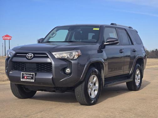 2022 Toyota 4Runner SR5 Premium