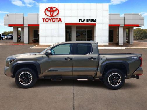 Bronze 2025 Toyota Tacoma Hybrid TRD Off Road