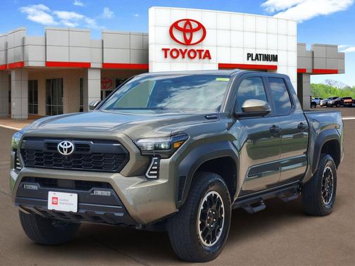 Bronze 2025 Toyota Tacoma Hybrid TRD Off Road