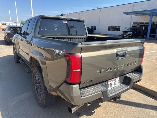 2025 Toyota Tacoma TRD Sport