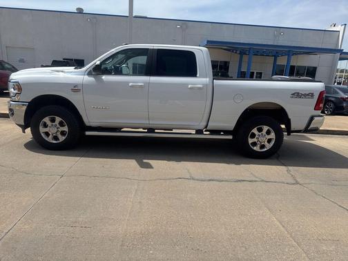 Bright White Clearcoat 2020 RAM 2500 Lone Star Crew Cab 4x4 6'4' Box