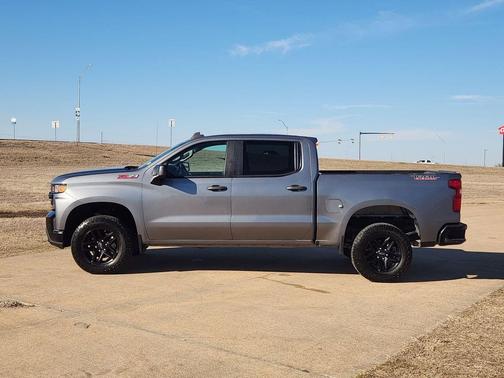 2022 Chevrolet Silverado 1500 Custom Trail Boss