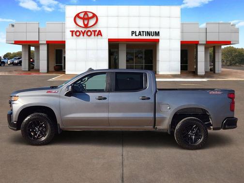 2022 Chevrolet Silverado 1500 Custom Trail Boss